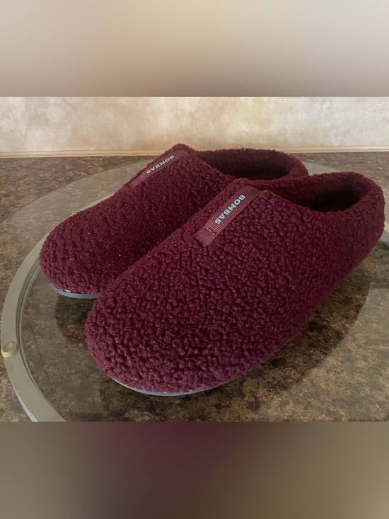 Bombas Shoes - Bombas Burgundy Sherpa Slip-On Clog Style Slipper